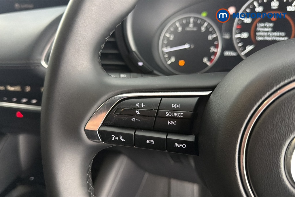Mazda 3 Exclusive-Line Automatic Petrol Hatchback - Stock Number (1672971) - 4th supplementary image