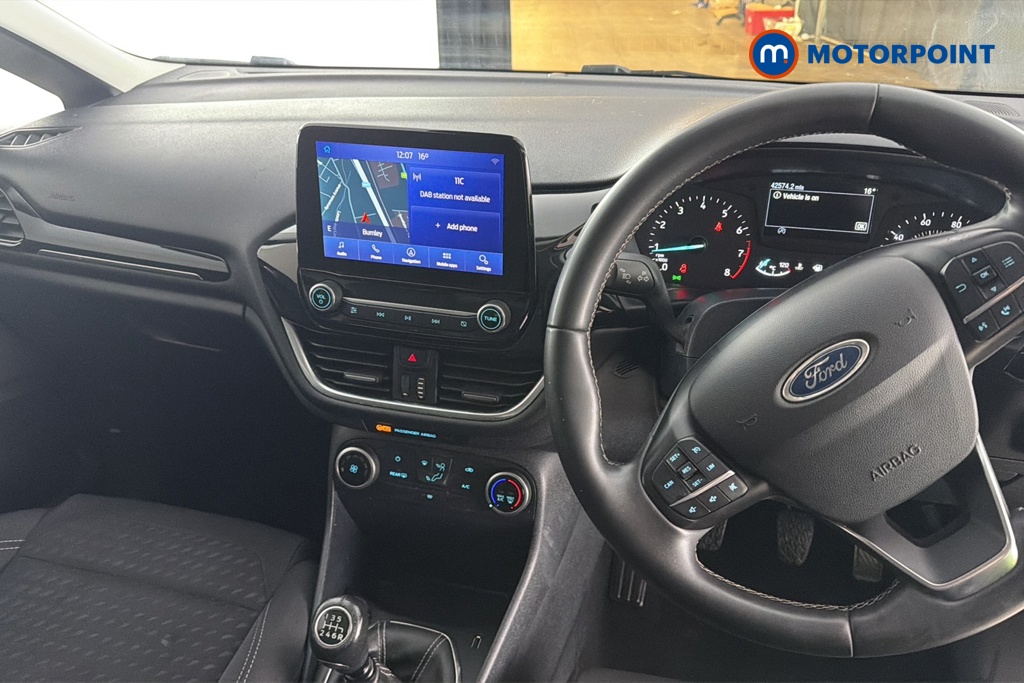 Ford Fiesta Titanium Manual Petrol Hatchback - Stock Number (1673055) - 1st supplementary image