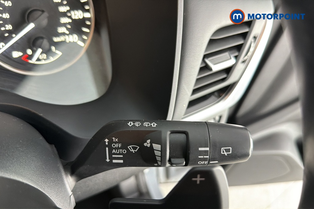 Nissan Qashqai N-Connecta Automatic Petrol SUV - Stock Number (1673155) - 6th supplementary image