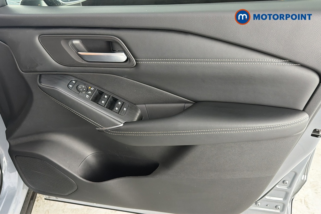 Nissan Qashqai N-Connecta Automatic Petrol SUV - Stock Number (1673155) - 18th supplementary image