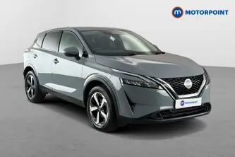 Nissan Qashqai N-Connecta Automatic Petrol SUV - Stock Number (1673155) - Drivers side front corner