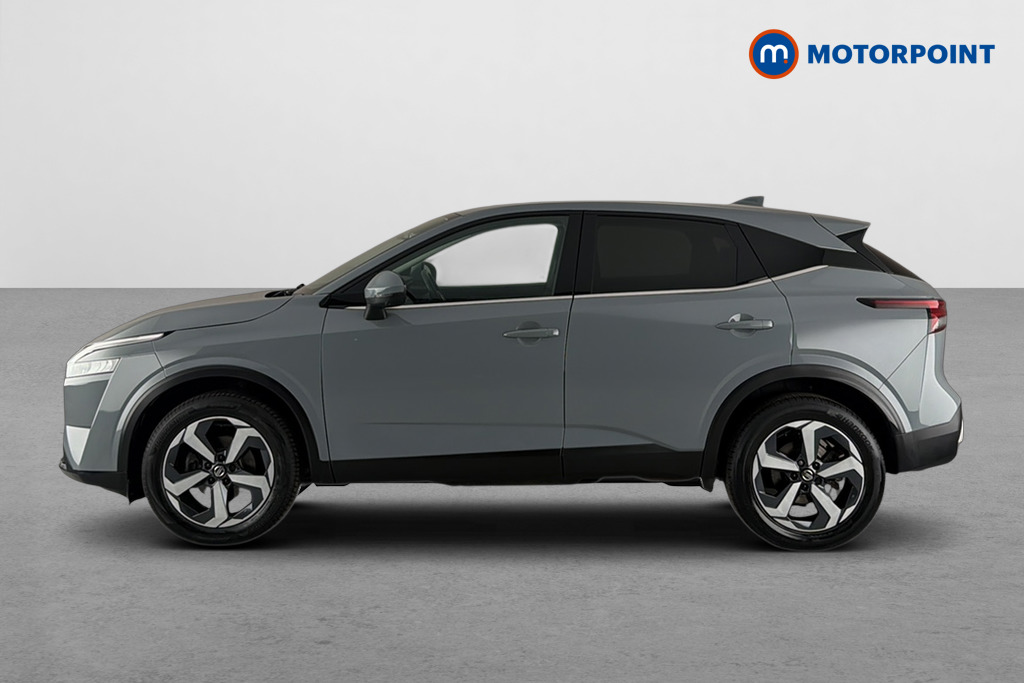 Nissan Qashqai N-Connecta Automatic Petrol SUV - Stock Number (1673155) - Drivers side