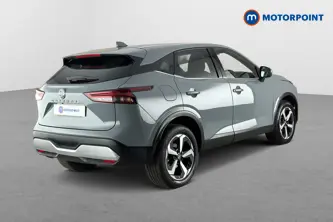 Nissan Qashqai N-Connecta Automatic Petrol SUV - Stock Number (1673155) - Passenger side rear corner