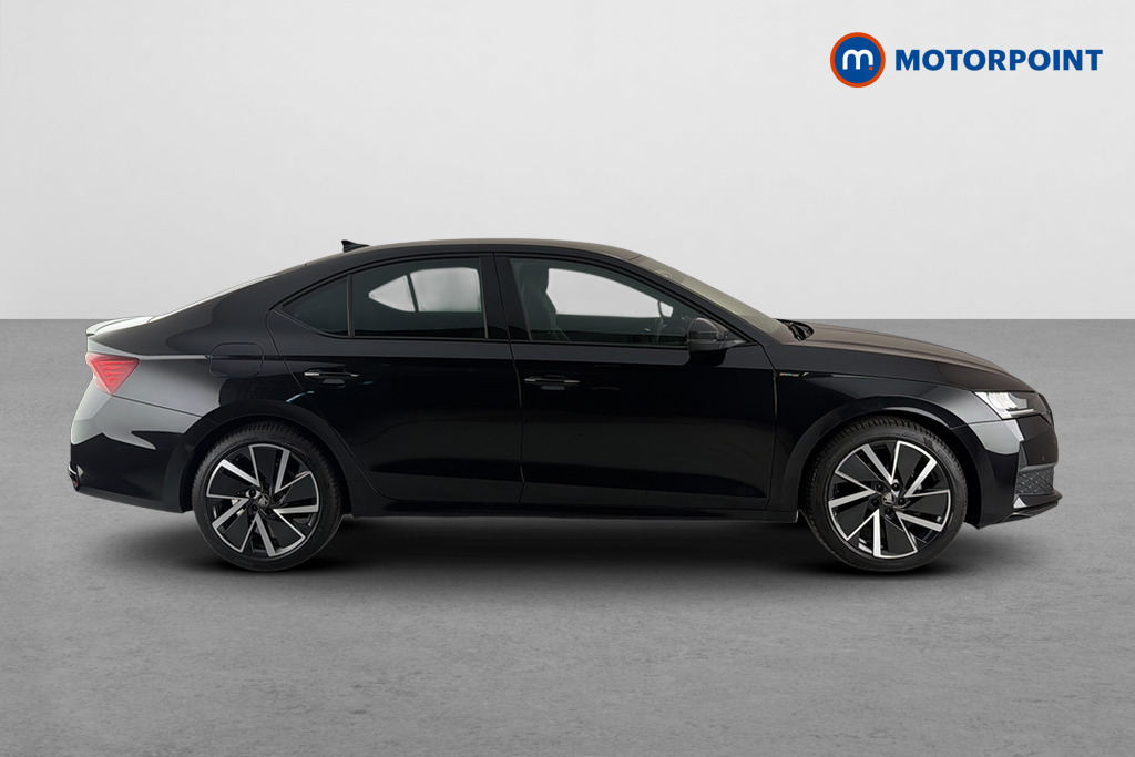 Skoda Octavia Sportline Automatic Diesel Hatchback - Stock Number (1673742) - Passenger side