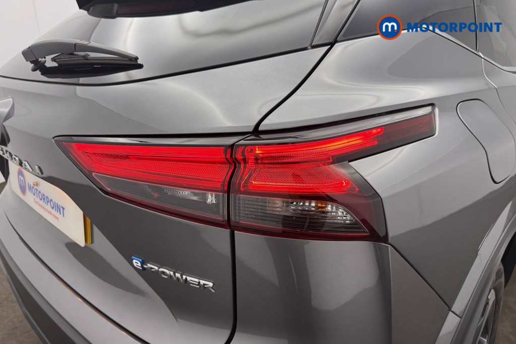Nissan Qashqai Acenta Premium Automatic Petrol-Electric Hybrid SUV - Stock Number (1674029) - 20th supplementary image
