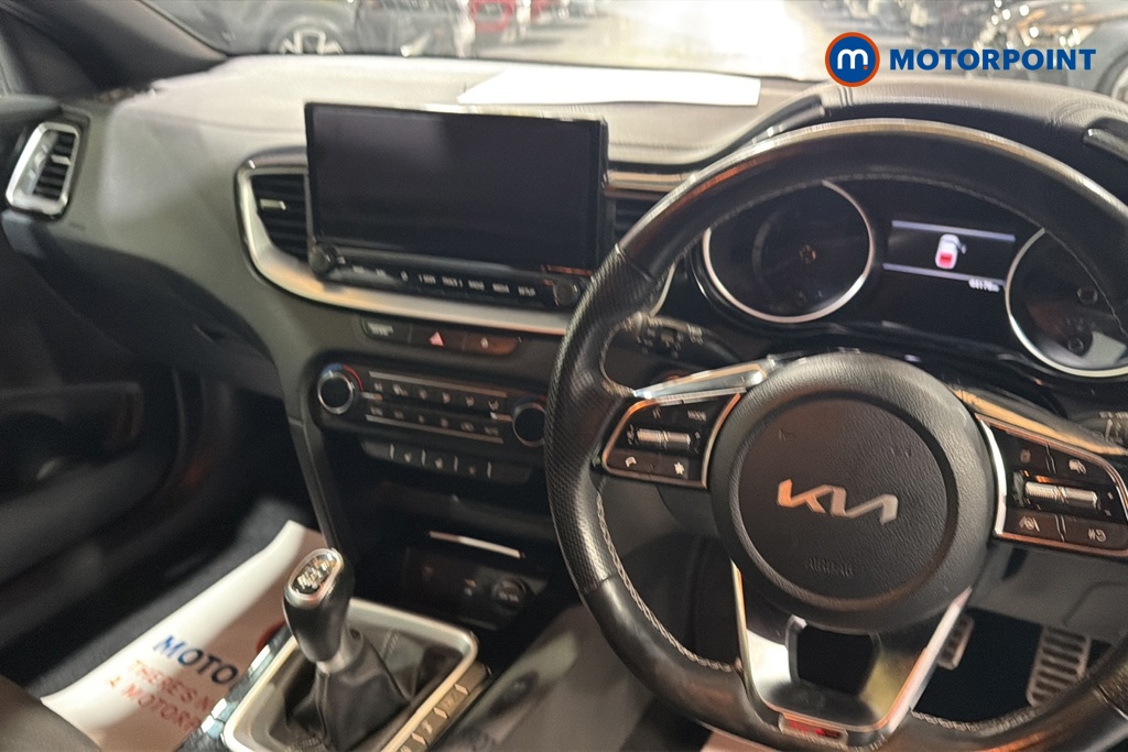 KIA Pro Ceed Gt-Line Manual Petrol Estate - Stock Number (1674949) - 1st supplementary image