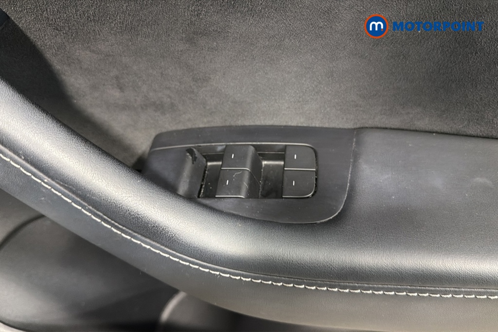 Tesla Model 3 Long Range Automatic Electric Saloon - Stock Number (1675022) - 19th supplementary image