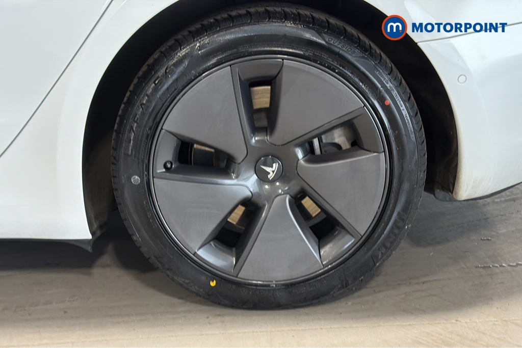 Tesla Model 3 Long Range Automatic Electric Saloon - Stock Number (1675022) - 45th supplementary image