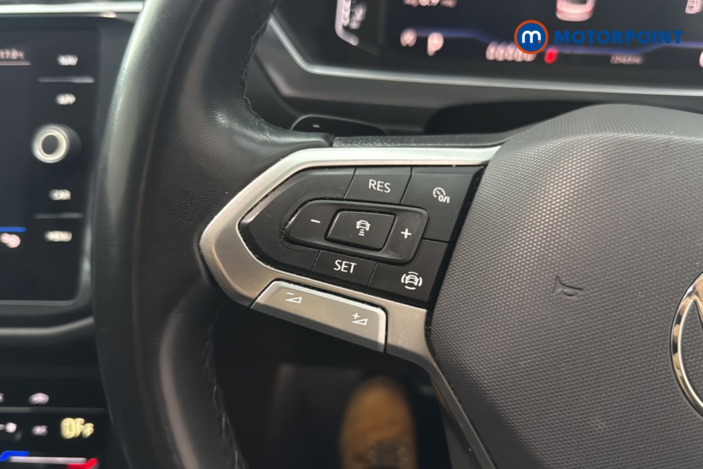 Volkswagen Tiguan Allspace Life Automatic Petrol SUV - Stock Number (1675756) - 4th supplementary image
