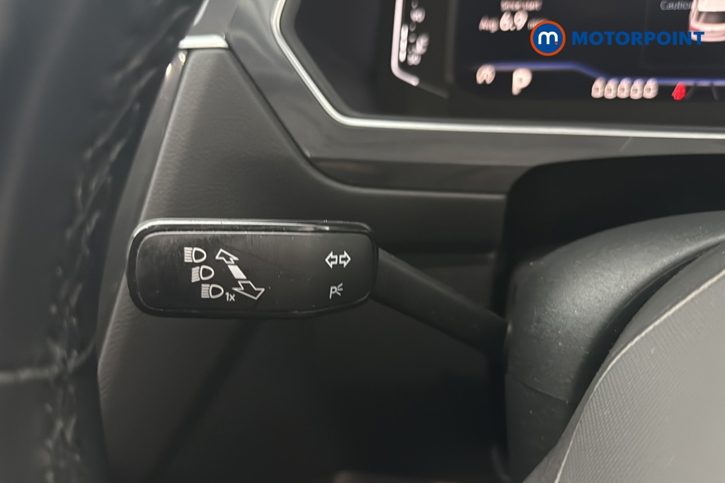 Volkswagen Tiguan Allspace Life Automatic Petrol SUV - Stock Number (1675756) - 5th supplementary image