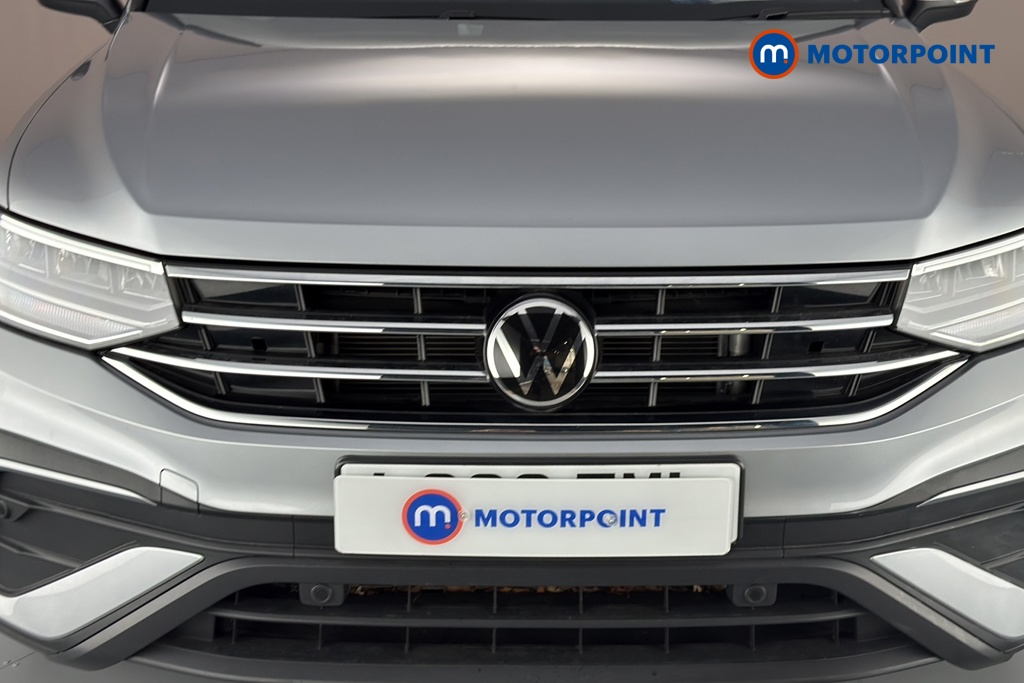Volkswagen Tiguan Allspace Life Automatic Petrol SUV - Stock Number (1675756) - 43rd supplementary image