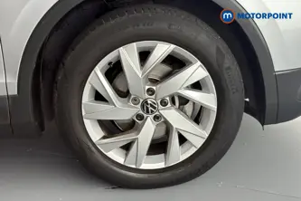Volkswagen Tiguan Allspace Life Automatic Petrol SUV - Stock Number (1675756) - 47th supplementary image