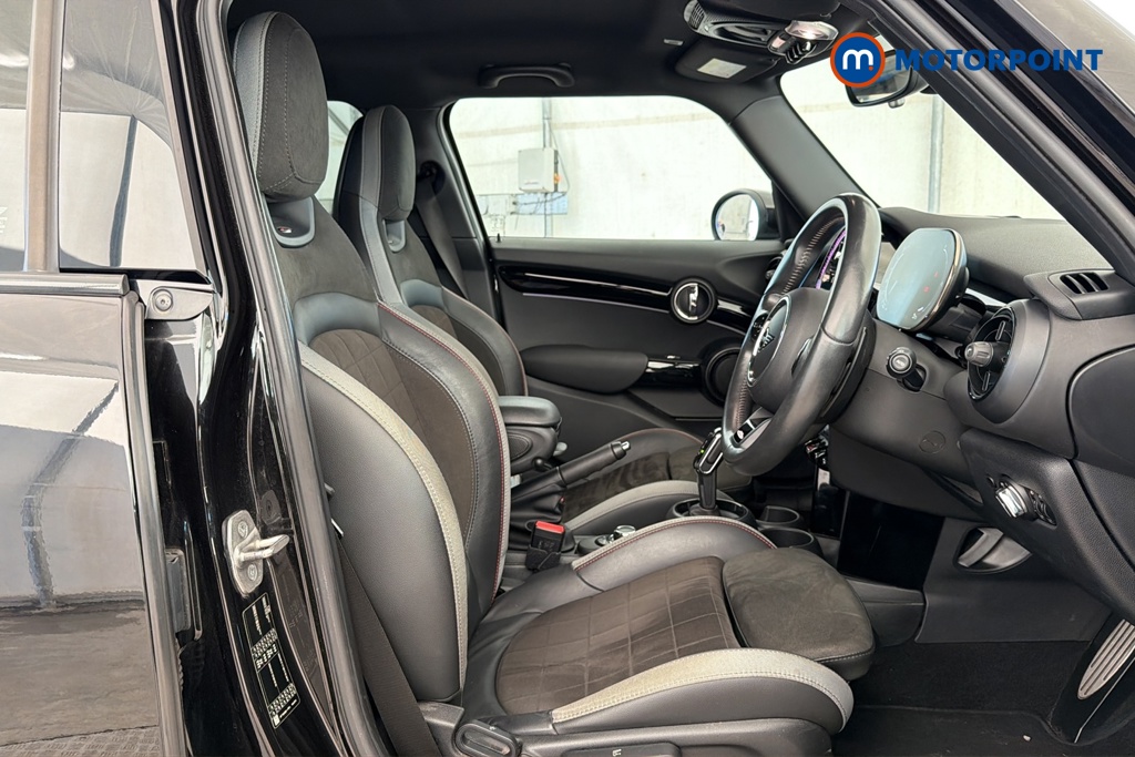 Mini Hatchback Cooper S Sport Automatic Petrol Hatchback - Stock Number (1676184) - 22nd supplementary image