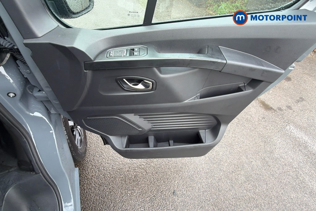 Renault Trafic Extra Sport Manual Diesel Panel Van - Stock Number (1676230) - 38th supplementary image