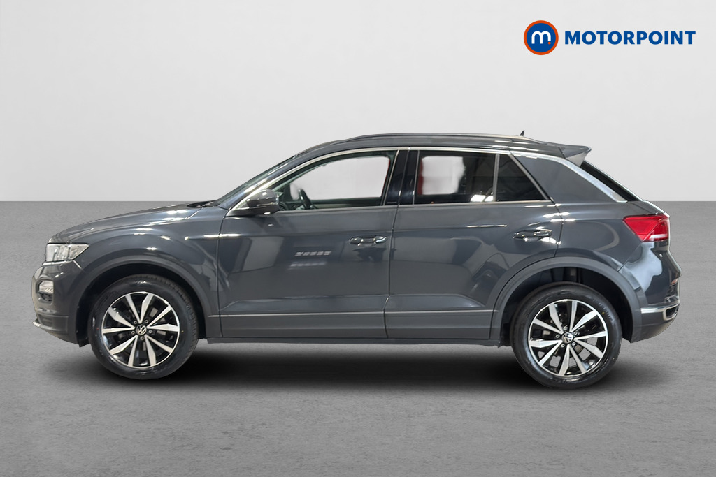 Volkswagen T-Roc SE Manual Petrol SUV - Stock Number (1676380) - Drivers side