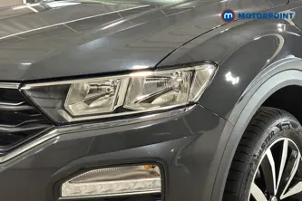 Volkswagen T-Roc SE Manual Petrol SUV - Stock Number (1676380) - 42nd supplementary image