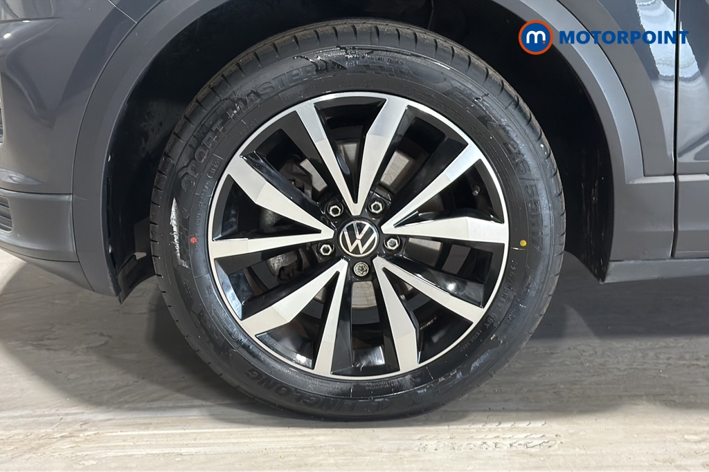 Volkswagen T-Roc SE Manual Petrol SUV - Stock Number (1676380) - 44th supplementary image
