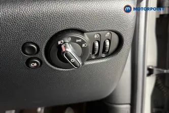 Mini Hatchback Cooper Classic Manual Petrol Hatchback - Stock Number (1676443) - 11th supplementary image