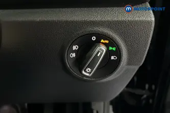 Volkswagen T-Roc SEL Automatic Petrol SUV - Stock Number (1676450) - 11th supplementary image