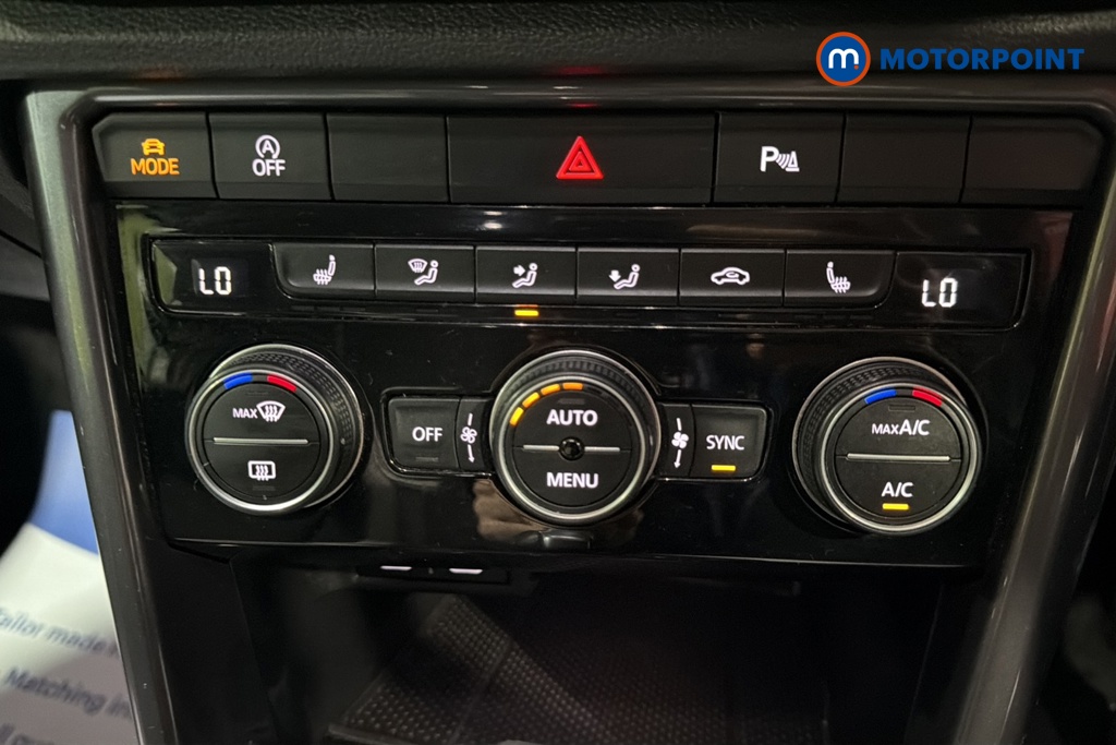 Volkswagen T-Roc SEL Automatic Petrol SUV - Stock Number (1676450) - 12th supplementary image