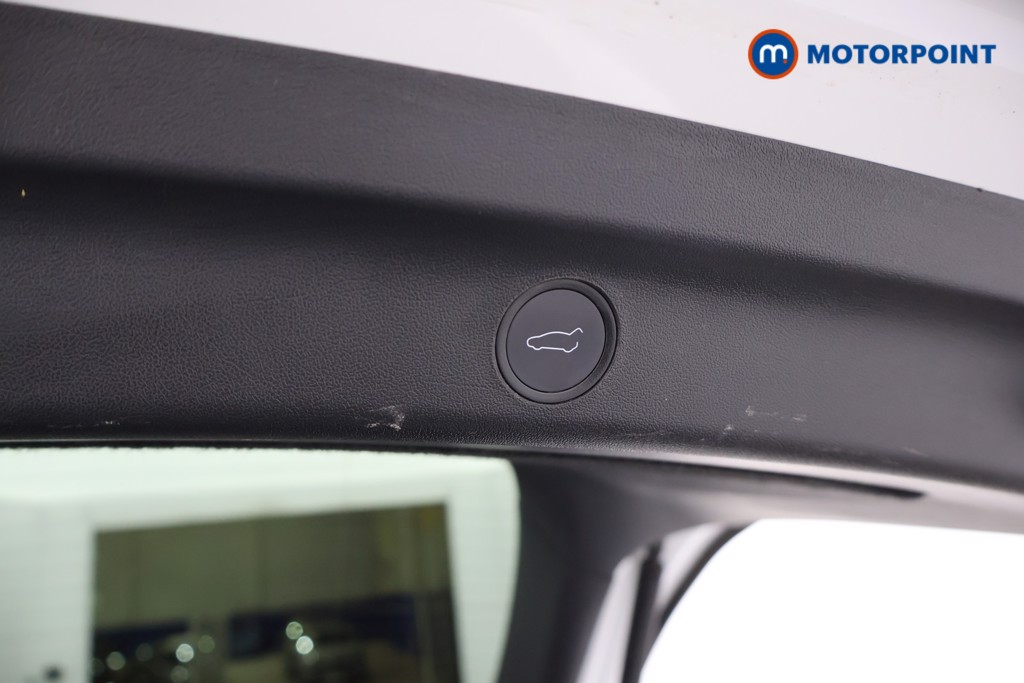 Tesla Model Y Long Range Automatic Electric SUV - Stock Number (1676593) - 28th supplementary image