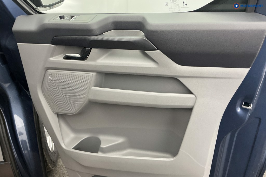 Ford Transit Custom Limited Automatic Electric Panel Van - Stock Number (1676633) - 21st supplementary image