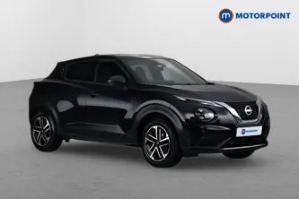 Nissan Juke N-Connecta Manual Petrol SUV - Stock Number (1676775) - Drivers side front corner