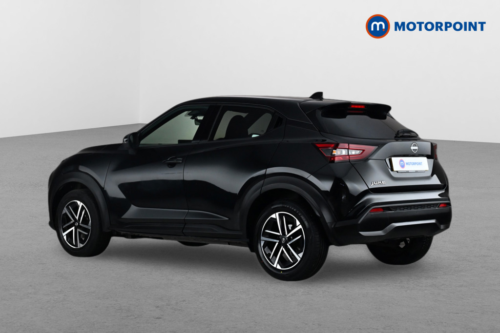Nissan Juke N-Connecta Manual Petrol SUV - Stock Number (1676775) - Passenger side rear corner