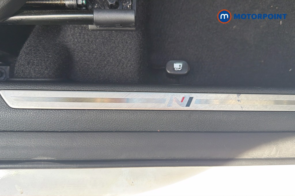 Hyundai Kona N Automatic Petrol SUV - Stock Number (1676778) - 6th supplementary image