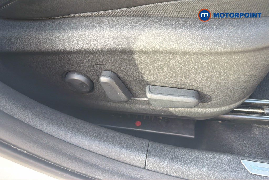 Hyundai Kona N Automatic Petrol SUV - Stock Number (1676778) - 7th supplementary image