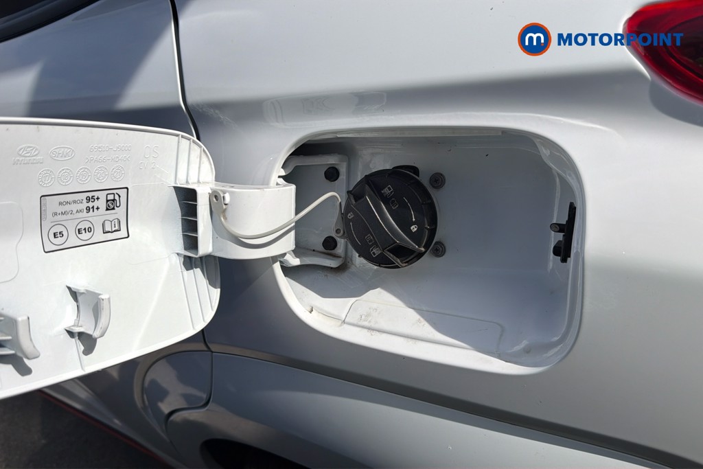 Hyundai Kona N Automatic Petrol SUV - Stock Number (1676778) - 42nd supplementary image