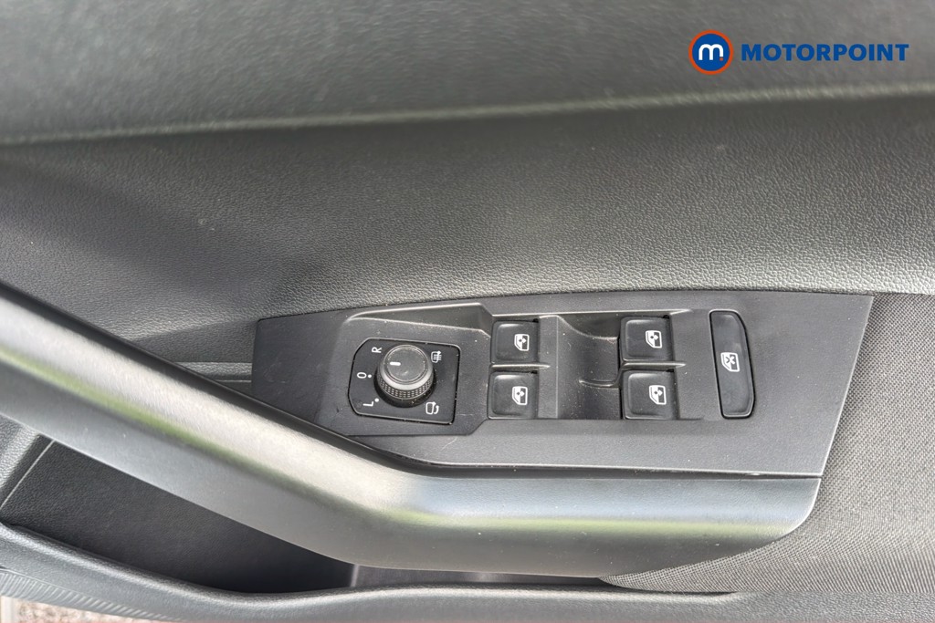 Volkswagen Taigo Life Manual Petrol SUV - Stock Number (1676784) - 3rd supplementary image