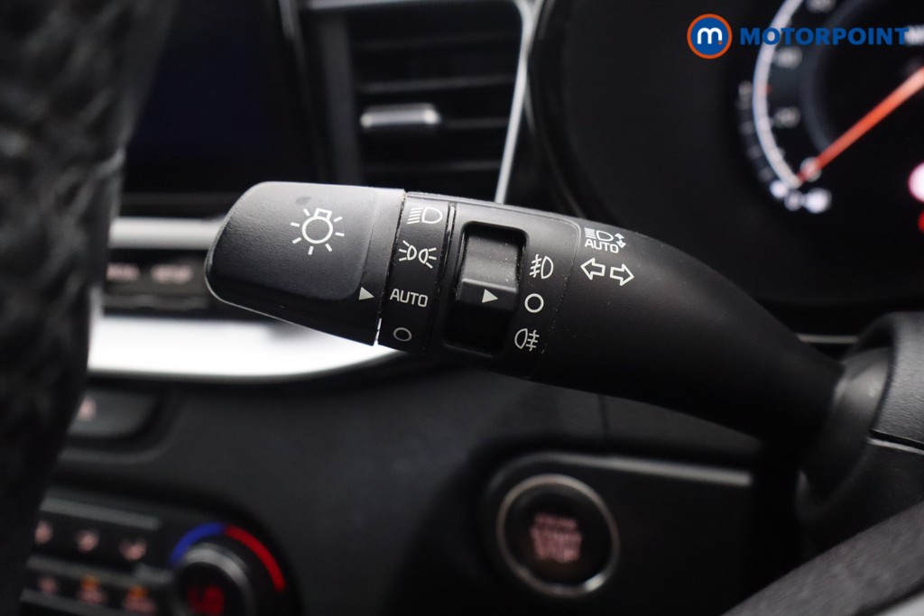 KIA Xceed 4 Manual Petrol Hatchback - Stock Number (1677039) - 7th supplementary image