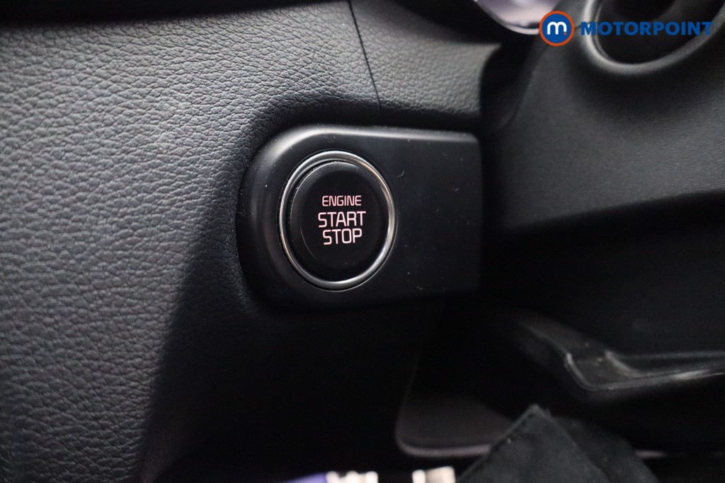 KIA Xceed 4 Manual Petrol Hatchback - Stock Number (1677039) - 9th supplementary image
