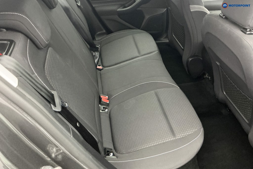 Ford Focus Zetec Manual Petrol Hatchback - Stock Number (1677120) - 4th supplementary image