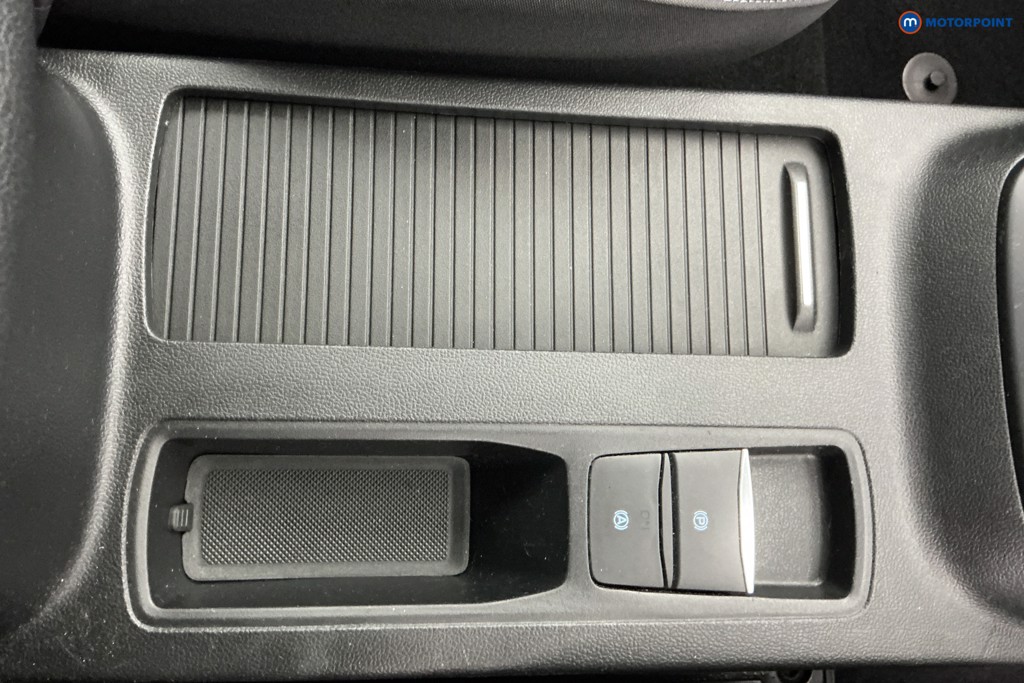 Ford Focus Zetec Manual Petrol Hatchback - Stock Number (1677120) - 15th supplementary image