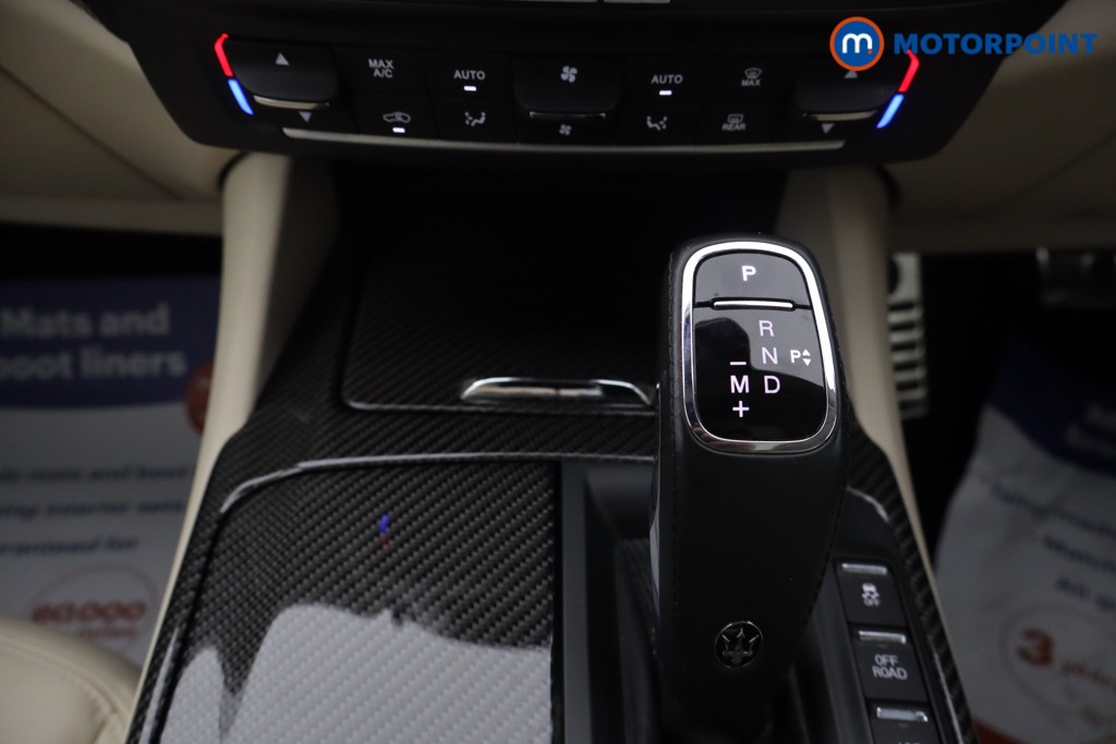 Maserati Levante Granlusso Automatic Diesel SUV - Stock Number (1677134) - 6th supplementary image