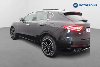 Maserati Levante Granlusso Automatic Diesel SUV - Stock Number (1677134) - Passenger side rear corner