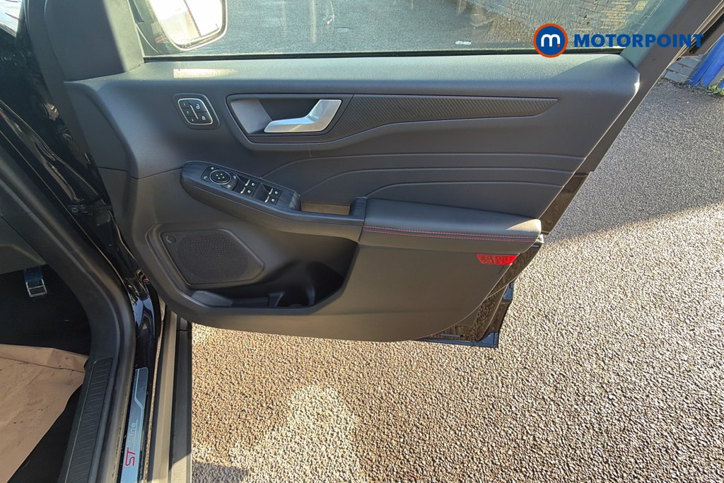 Ford Kuga St-Line Automatic Petrol Plug-In Hybrid SUV - Stock Number (1677540) - 3rd supplementary image