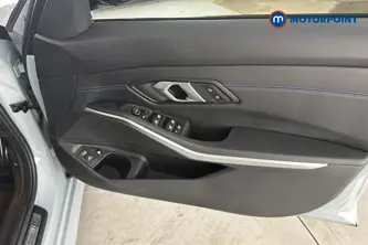 BMW 3 Series M Sport Automatic Petrol Plug-In Hybrid Estate - Stock Number (1677624) - 18th supplementary image