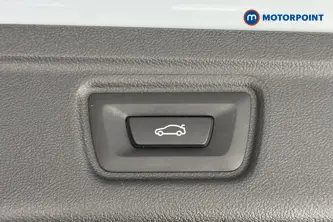BMW 3 Series M Sport Automatic Petrol Plug-In Hybrid Estate - Stock Number (1677624) - 35th supplementary image