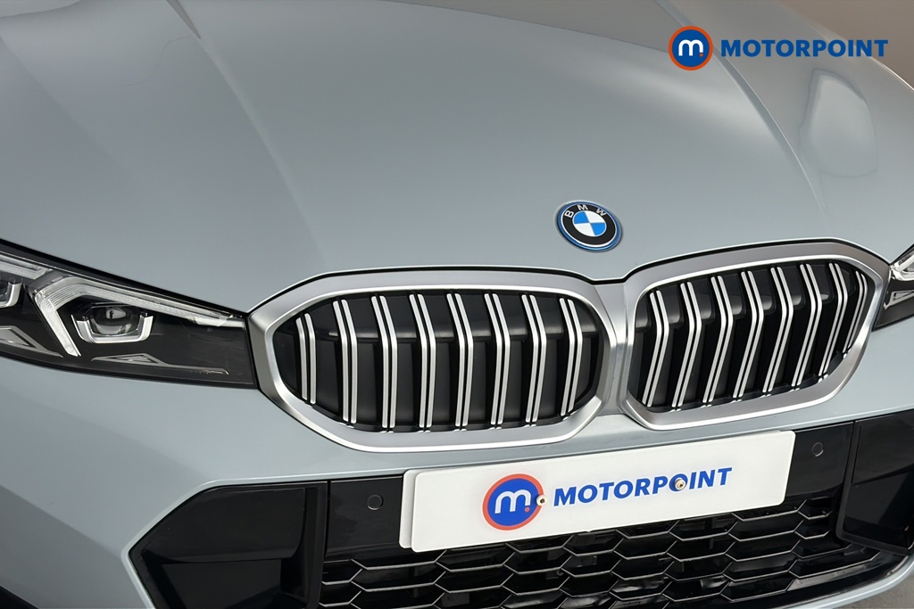 BMW 3 Series M Sport Automatic Petrol Plug-In Hybrid Estate - Stock Number (1677624) - 43rd supplementary image