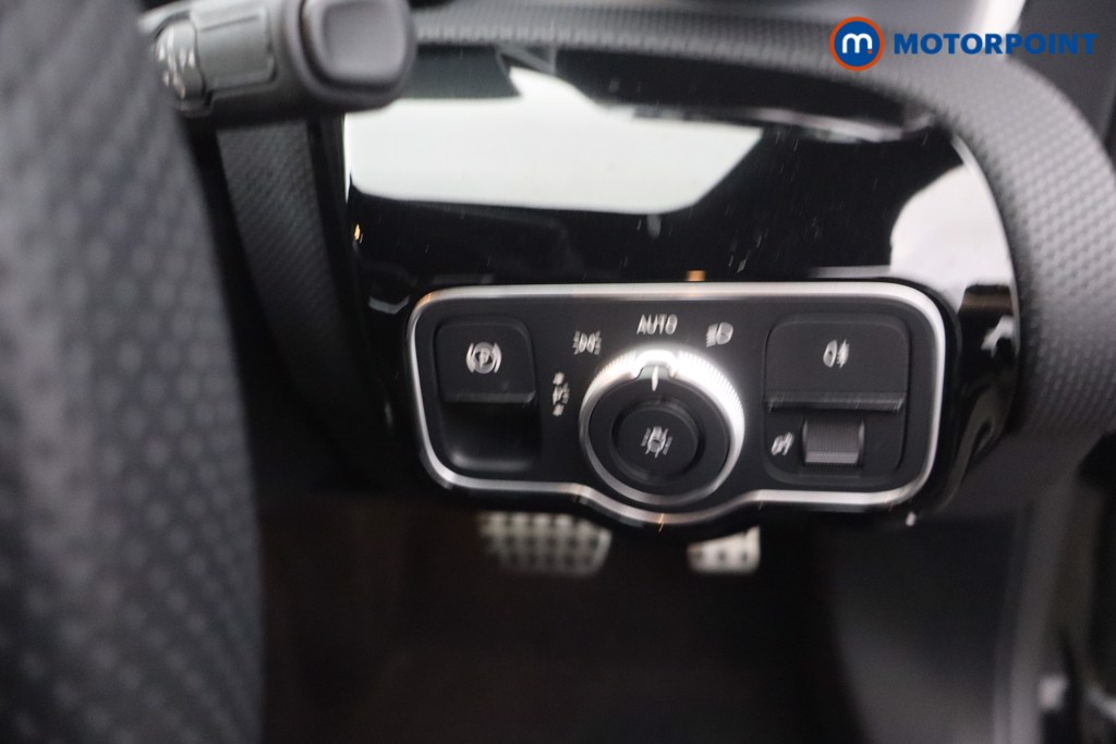 Mercedes-Benz CLA Amg Line Automatic Petrol Coupe - Stock Number (1677783) - 13th supplementary image
