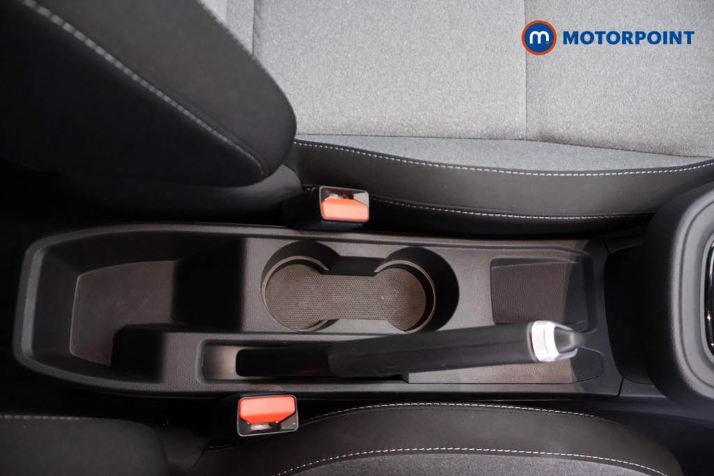 Renault Clio Evolution Manual Petrol Hatchback - Stock Number (1677839) - 16th supplementary image