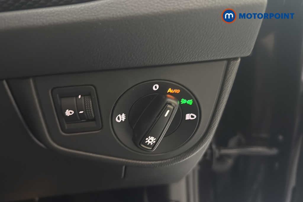 Volkswagen Polo Match Manual Petrol Hatchback - Stock Number (1677869) - 11th supplementary image