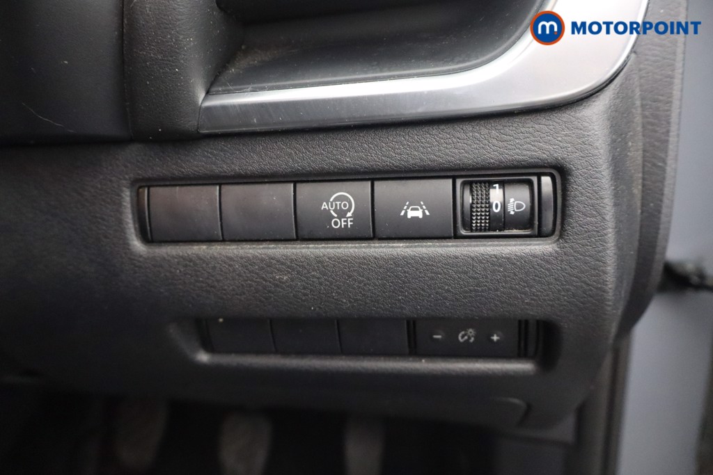 Nissan Qashqai Acenta Premium Manual Petrol SUV - Stock Number (1678143) - 12th supplementary image