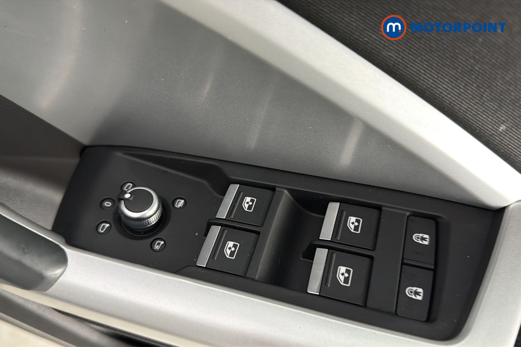Audi Q3 Sport Manual Petrol SUV - Stock Number (1678207) - 19th supplementary image