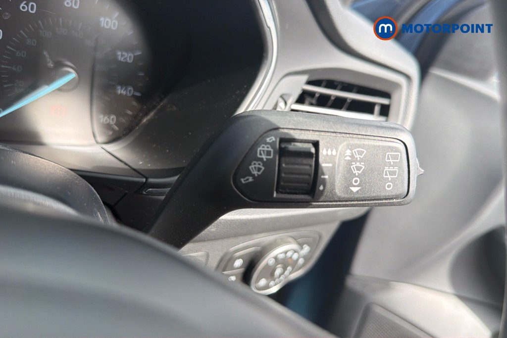 Ford Focus Titanium Manual Petrol Hatchback - Stock Number (1678280) - 11th supplementary image