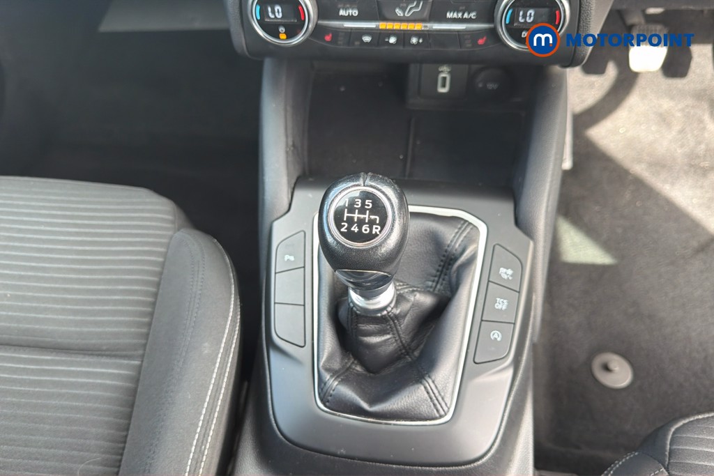 Ford Focus Titanium Manual Petrol Hatchback - Stock Number (1678280) - 15th supplementary image