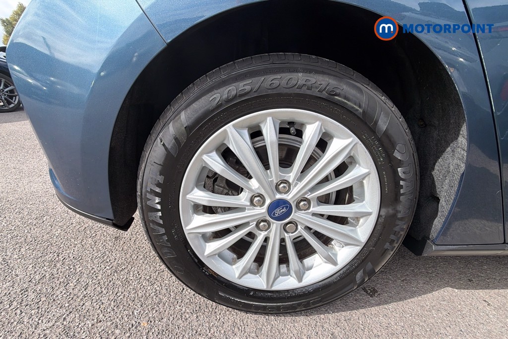 Ford Focus Titanium Manual Petrol Hatchback - Stock Number (1678280) - 26th supplementary image